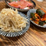 焼肉大衆酒場 真 肉焼屋 - 