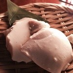 Tori Tetsu - お付きだしの自家製笊豆腐