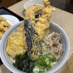 本格手打うどん 麺むすび