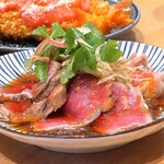 立ち呑み正屋 - ラム肉タタキ