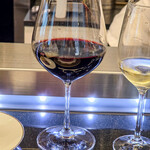 トシ・ヨロイヅカ 東京 - 