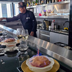 トシ・ヨロイヅカ 東京 - 