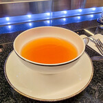 トシ・ヨロイヅカ 東京 - 