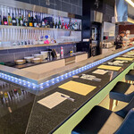 トシ・ヨロイヅカ 東京 - 