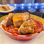 トシ・ヨロイヅカ 東京 - 