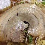 西脇大橋ラーメン - 塩味が際立つチャーシュー