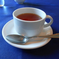 鉄板焼き 銀座 ポルトファーロ 本店 - 紅茶
