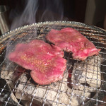 炭火焼肉 エース - タン塩
