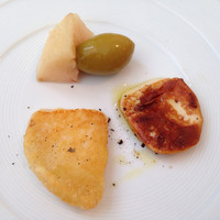 アルフォルトゥーナ - スカモルッツァチーズを香ばしく焼いてくれました！