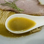 左とう - 「牡蠣蕎麦」のスープ
      2025年3月25日