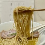 左とう - 「牡蠣蕎麦」の麺
      2025年3月25日