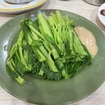 一樂燒鵝 - 腐乳通菜