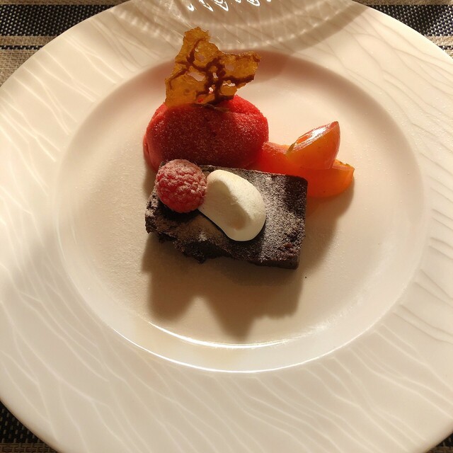 ラ・テール（La Terre）長沢店｜山形の本格フレンチディナー