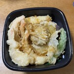 ほっともっと - 料理写真:上・海鮮天丼