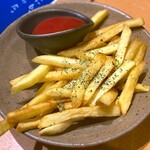 ふれあい酒場 ほていちゃん ‏ - ポテトフライ￥270　2025.3.18