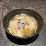 SECRETO - 能登阿岸の七面鳥のワンタンメン