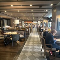 ブッフェアンドカフェ スロープサイドダイナー ザクロ - 