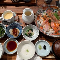 魚とおばんざい 泉士 - おばんざいが嬉しいです！