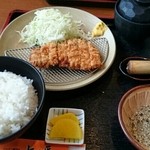 とんかつ とん平 - サービス定食