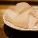 炎水 - 舌に着地するとじっとりと旨味を広げていき、香りが溢れ出して生き生きとした豊かなおいしさに！