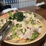 個室居酒屋 赤坂 十月 - 序盤の豚しゃぶサラダ
