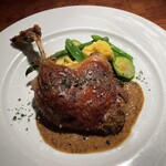 ヌガ - バルバリー鴨もも肉のコンフィ