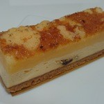 ドゥブルベ・ボレロ - 4層構造のベイクドチーズケーキは、ねっとりまろやか超濃厚！