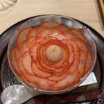 炎水 - 美しいイチゴのデザート