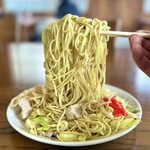 せんりゅう - 料理写真:・やきそば 620円/税込