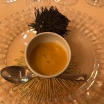 銀座 シェ・トモ - 生ウニの貴婦人風