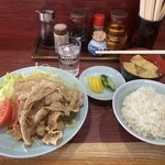 園春 - ショーガ焼定食¥920