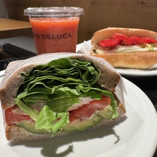 ディーンアンドデルーカ カフェ_0