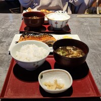 圓 弁柄 渋谷ストリーム - 