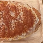 焼きたてパン工房 かえでの木 - ベーコンエッグパニーニ　右