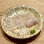 すしやのたい悟 - 気仙沼の平目、エンガワ付き♡