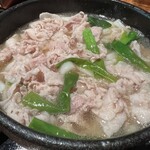 雅楽 - 肉うどん白1200円