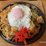 鉄板酒場 鐵一 - 昔ながらのソース焼きそば ¥840-(2025/03/24)