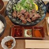鉄板肉食堂 日々 - 牛ロースステーキランチ
