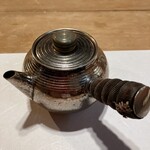 ひろ作 - 暖かい焙じ茶でーす。