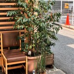 ひろ作 - お花が咲き始めてまーす。①