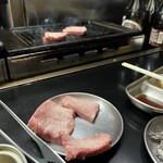 焼肉かつらぎ - 