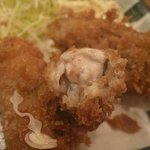 とん太郎 - ジューシーな牡蠣フライUP