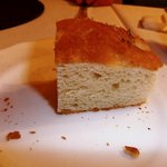 RISTORANTE REGA - ２番目に来るパン