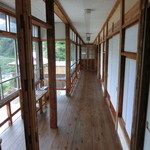 山田旅館 - 奇麗な廊下