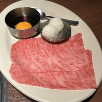 Yakiniku BarBies - 鉄板焼きすき