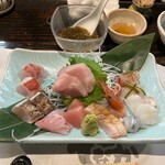 炭魚酒菜 わなか - お造り盛り合わせ