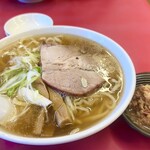 一品香 - ラーメンとアブラ(100円)
