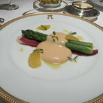 アピシウス - グリーンアスパラガスと生ハム　マルテーズソース