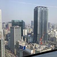 中納言 大阪駅前第3ビル店 - ヘップの観覧車も見えて、黄砂で霞んでました。