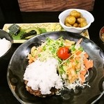 ささや - ハンバーグ定食＠１２００円